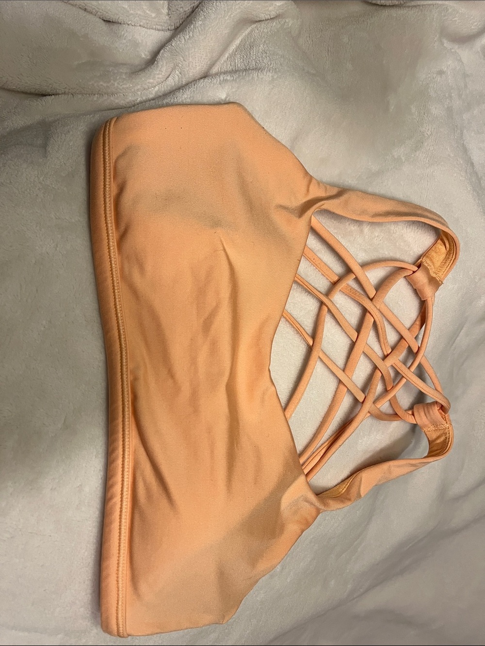 Lululemon Free to be Wild bra